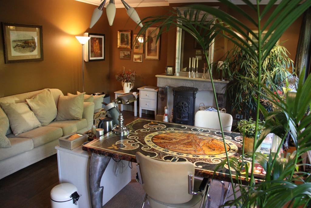 B&B De Lachende Engel Mechelen Oda fotoğraf